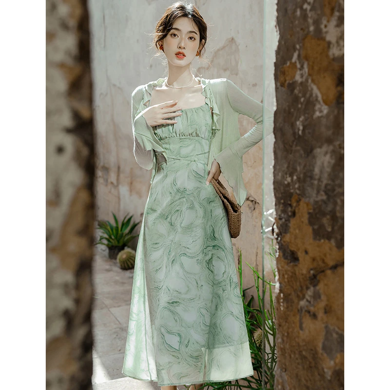 【GY】【两件套】【有里布】法式浅蓝方领吊带连衣裙海边度假裙B8185