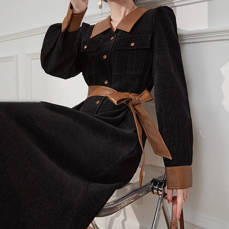 【千艺】秋季黑色赫本风长袖时尚女连衣裙秋拼色法式复古裙子2302