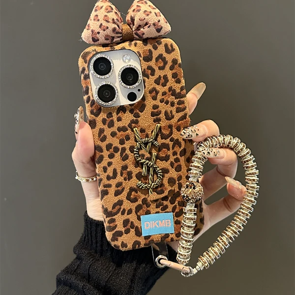 秋冬个性绒布豹纹蝴蝶结适用苹果16promax手机壳iphone15/14/13女