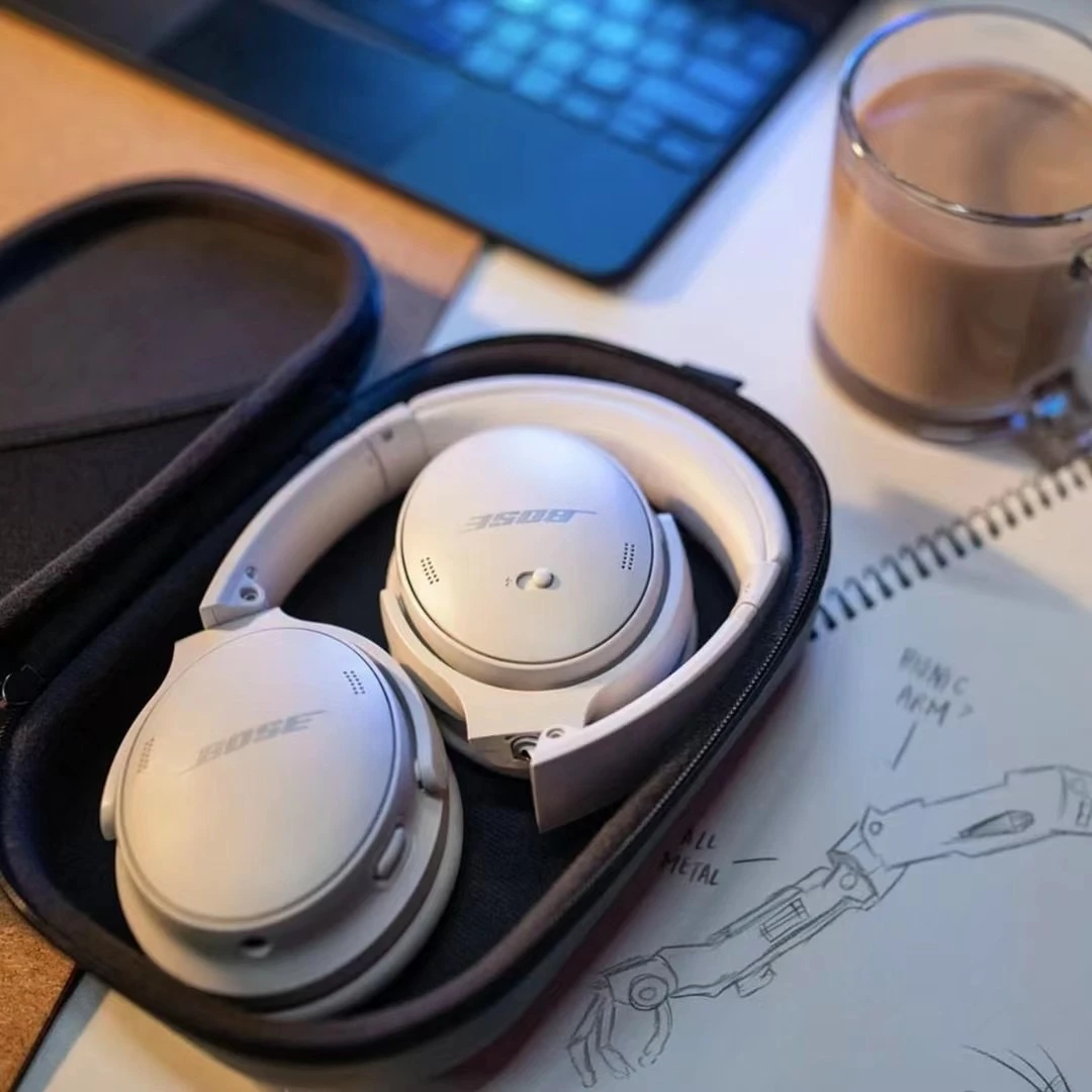 99新 BOSE 拆封 QC45头戴式主动降噪耳机蓝牙通话自适应降噪