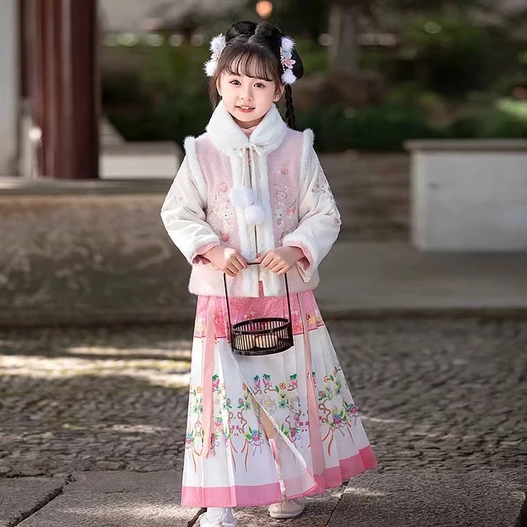 惜韩（003）年服套装唐装好看秋冬女童拜年服