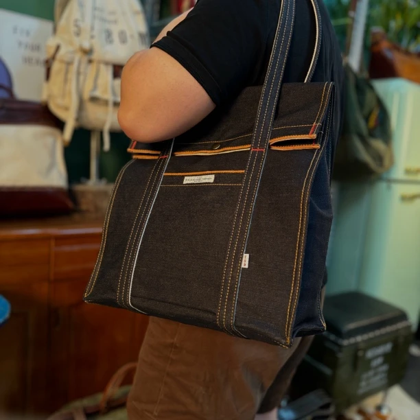 方向皮具/新款手工皮具经典复古牛仔卷口托特包手提包单肩包8539