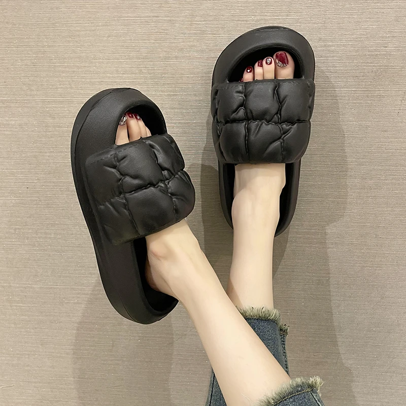 踩屎感松糕拖鞋女外穿2023夏季新款懒人家用厚底奶呼呼一字凉拖鞋