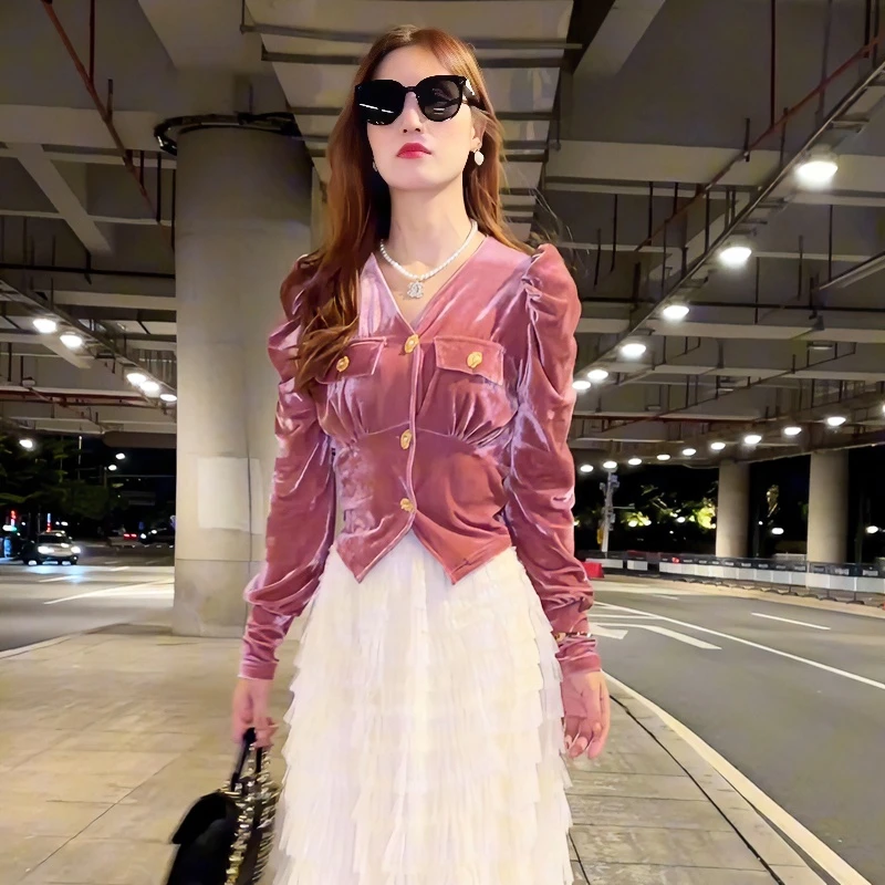 2024秋冬新款气质高腰设计感洋气丝绒上衣收腰百搭显瘦长袖小衫