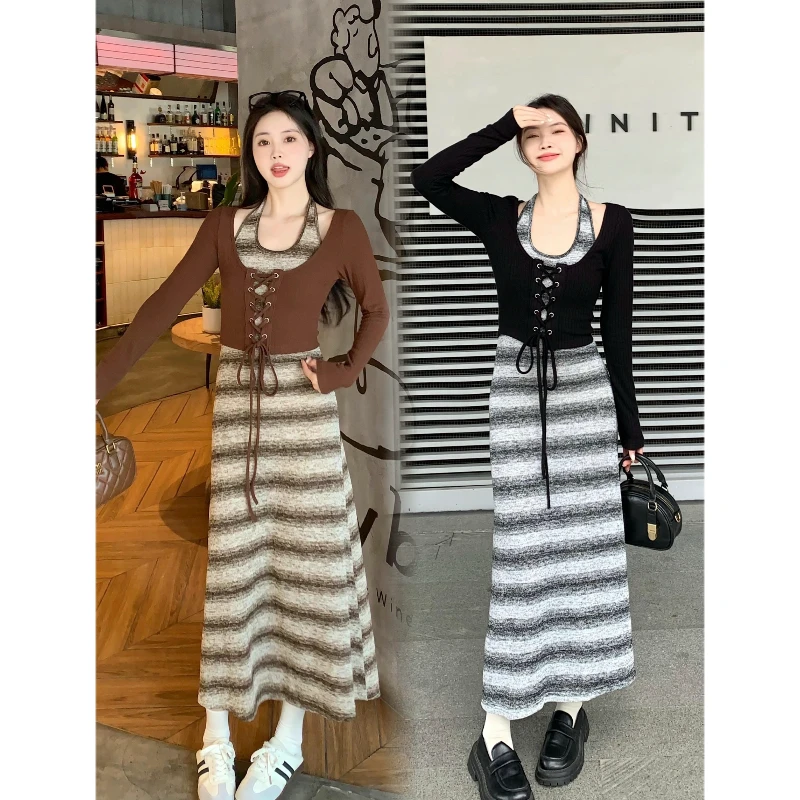 大码2024秋法式复古条纹挂脖吊带连衣裙+系带针织衫两件套套装裙