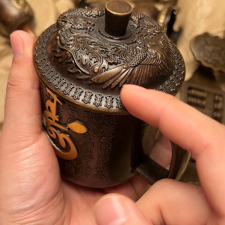 文玩铜器做工精良
