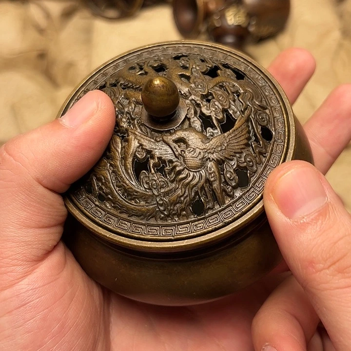 文玩铜器做工精良
