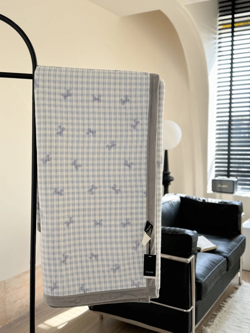 【L·W梨窝】（双十一福利）ins风小清新牛奶绒单床盖