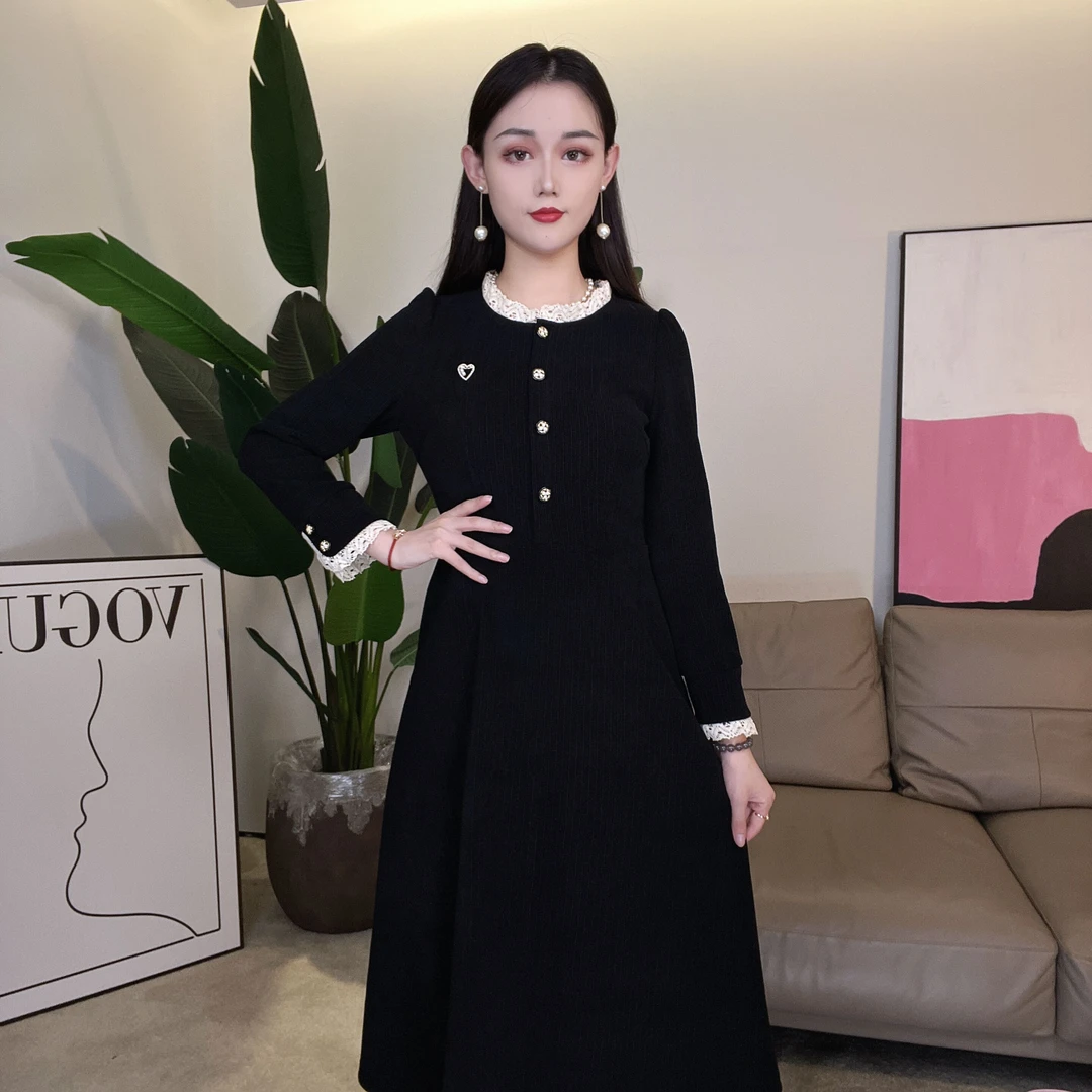 J2309黑色新款时尚端庄典雅花边领黑色连衣裙中长裙长袖