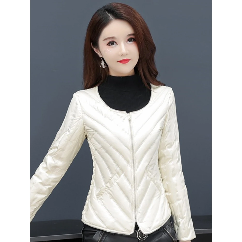 波司登羽绒服女保暖内胆2023年冬季新款轻薄修身打底白鸭绒圆领棉