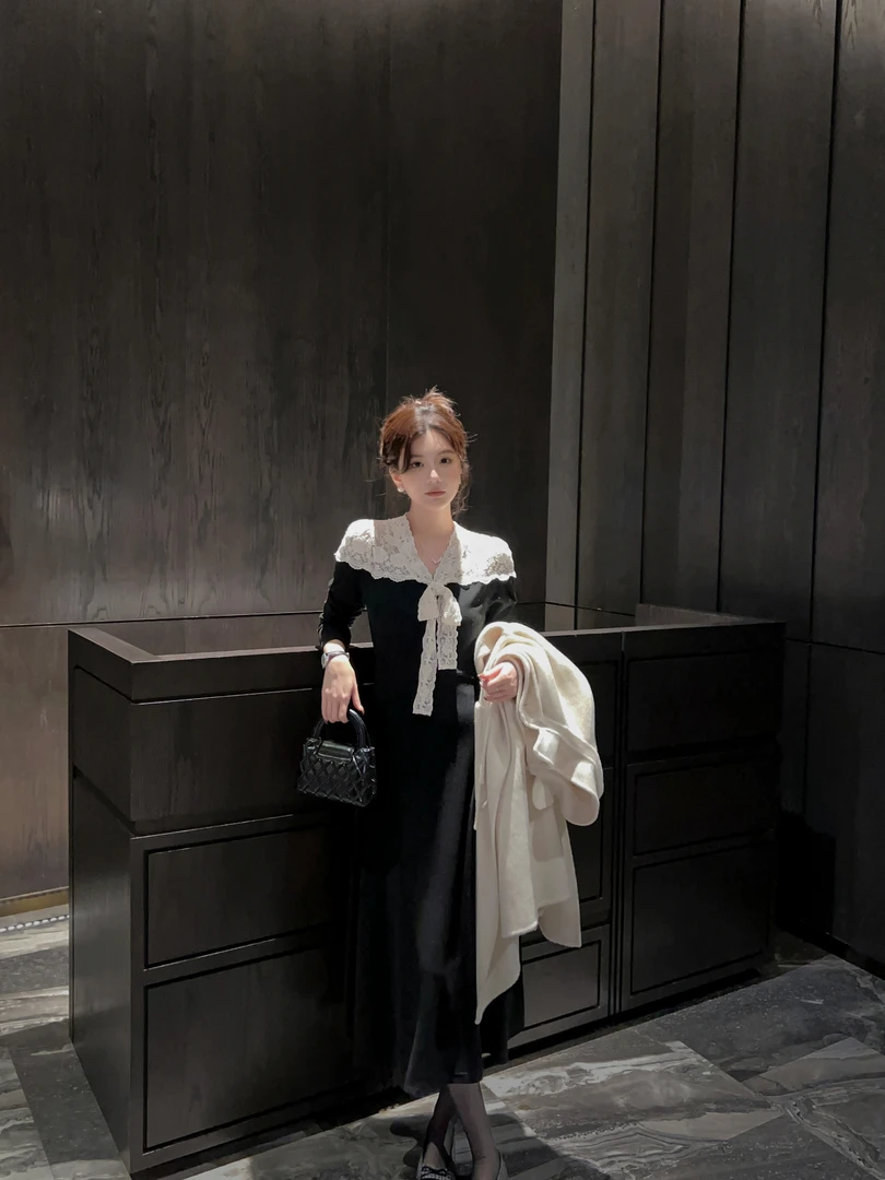 【芝士Cheese】费城情书 法式拼接蕾丝针织系带优雅甜美长袖连衣裙