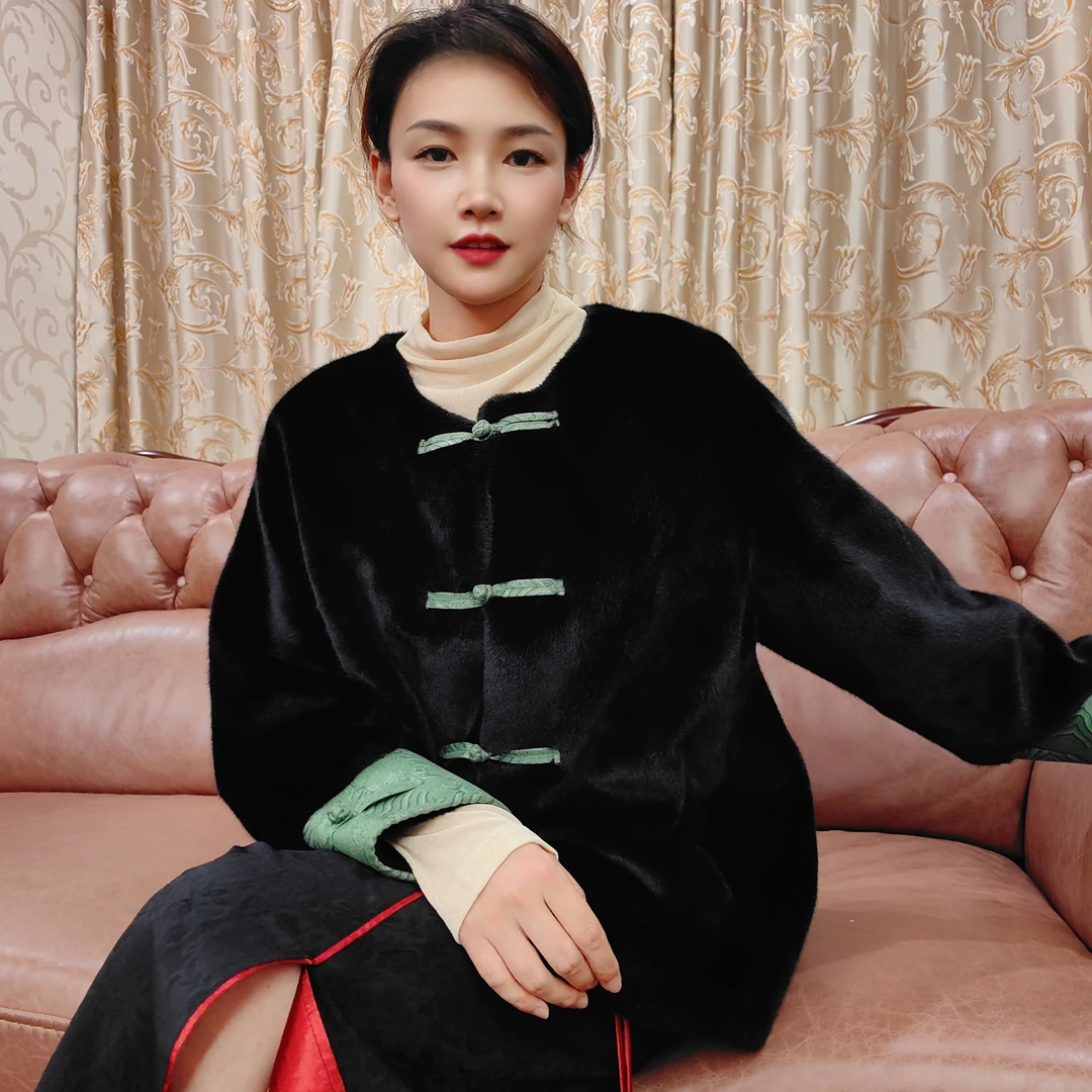 云裳女装秋季新款气质复古新中式轻奢老钱风贵气外套皮毛一体国风