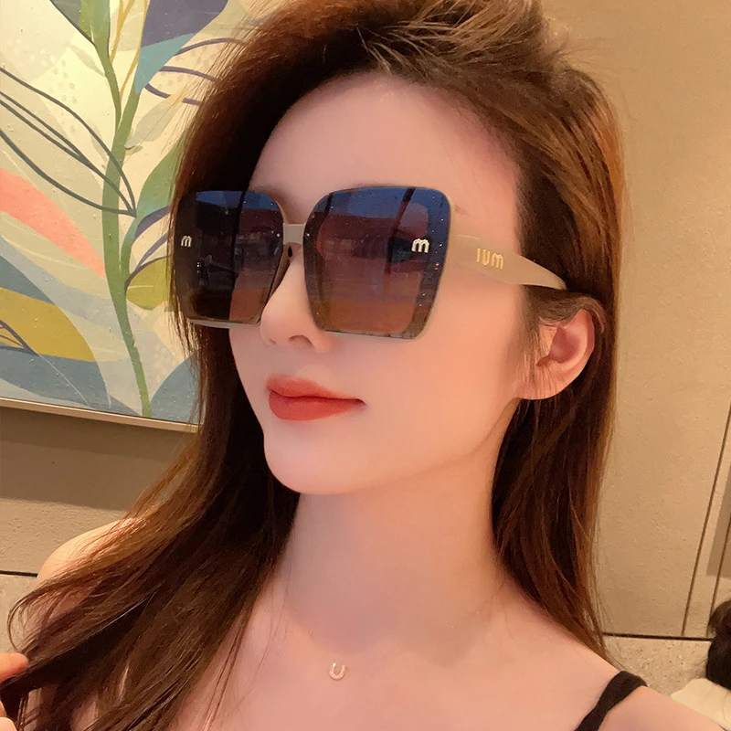 2025新款大框遮阳女士太阳镜韩版街拍潮防紫外线户外气质潮流墨镜