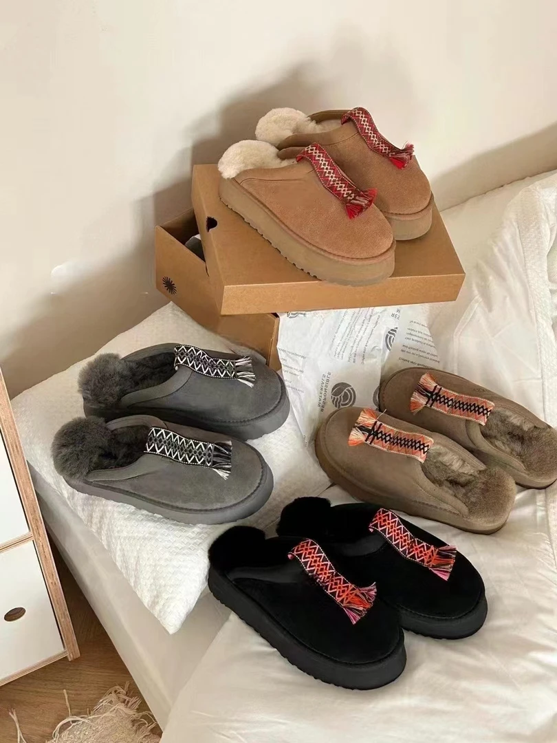 2024皮毛一体时尚休闲塔茨厚底拖鞋