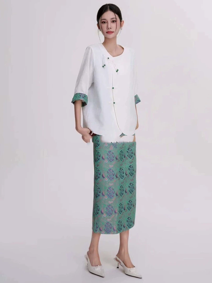 55515-A-3-4-3 新中式盘扣七分袖刺绣拼接国风上衣高腰半身裙套装