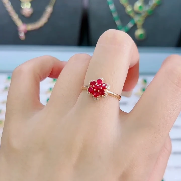 红宝石戒指18K金镶嵌·