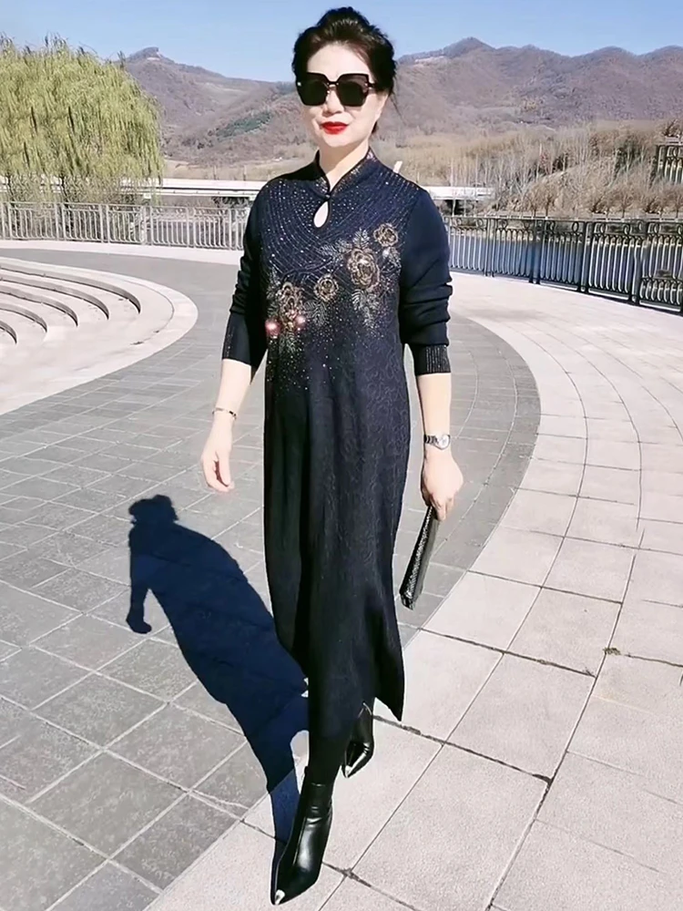 高品质减龄贵夫人配大衣羊毛衣针织连衣裙秋冬重工烫钻打底裙120