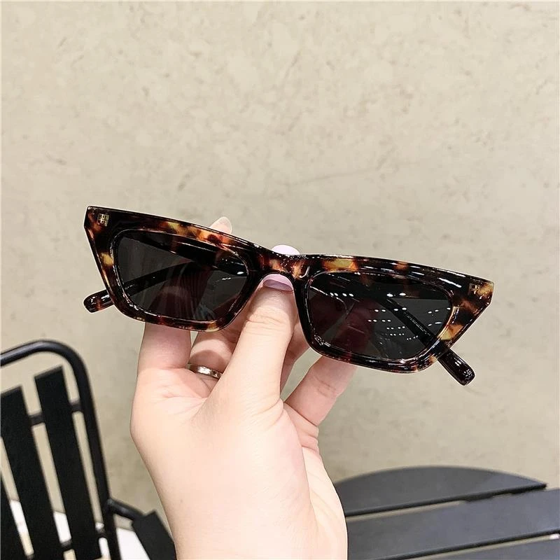 搞怪墨镜猫眼女大脸显瘦欧美复古朋克新款太阳镜眼镜女素颜神器