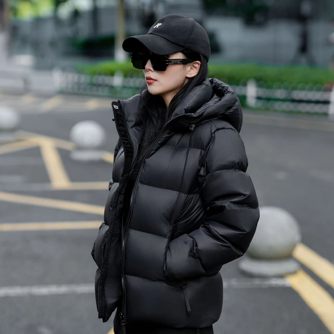 【远哥专属】门店1639！短款黑金！高档时尚情侣款鹅绒服*SP 9251