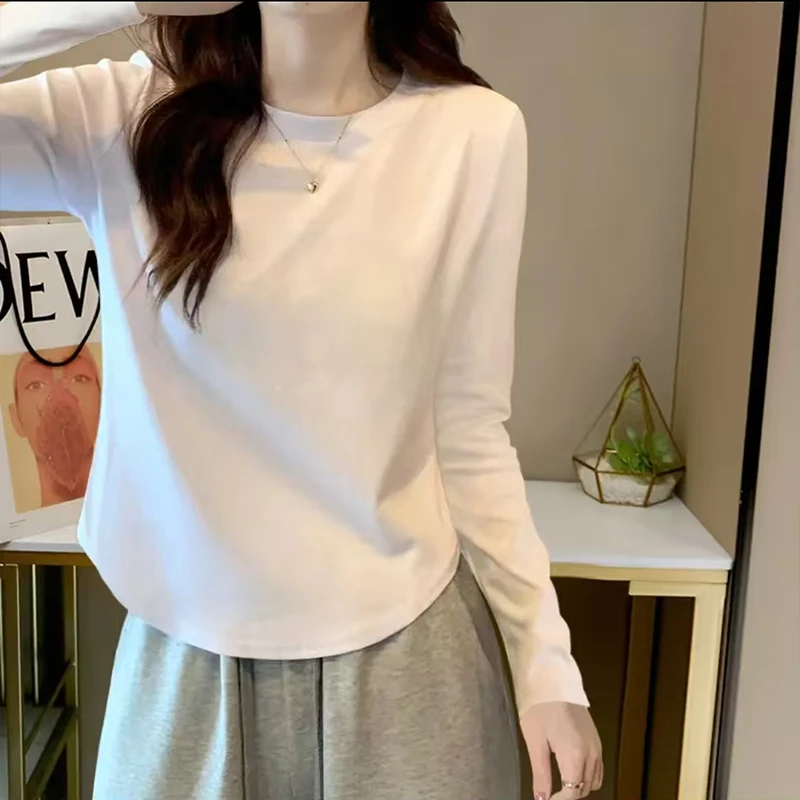 【阿芝专属】52330-纯欲风圆领长袖t恤白色打底衫女新款韩版修身