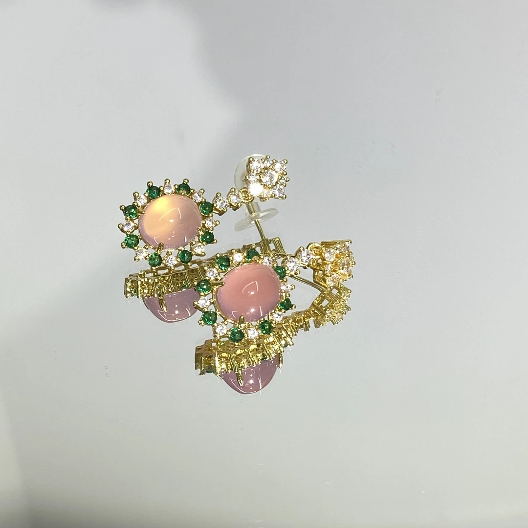 铜合金合成锆石耳饰 粉色国风设计款镶嵌女士气质百搭耳环 574