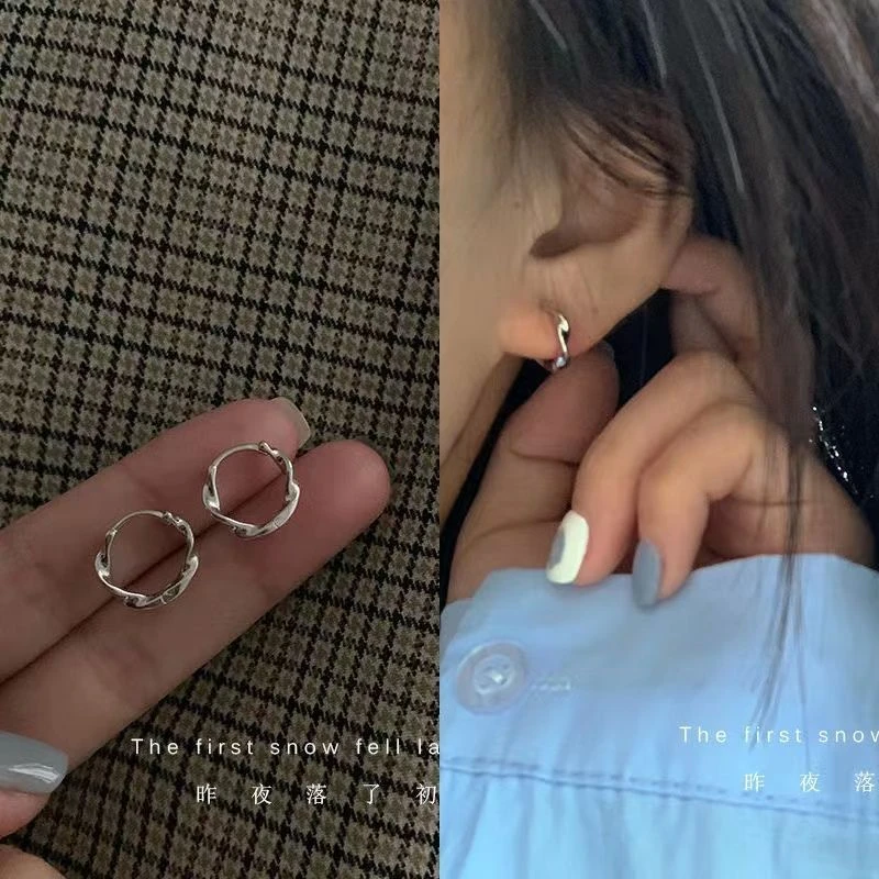 韩国东大简约耳圈女夏季百搭睡觉不用摘耳扣小众设计感耳环耳饰