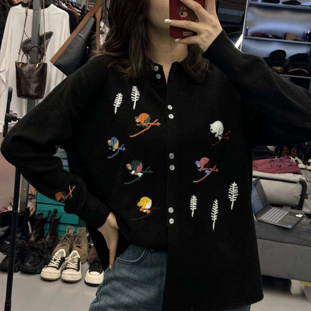 厂家福利刺绣滑雪卡通简约百搭针织衫秋冬新款上衣