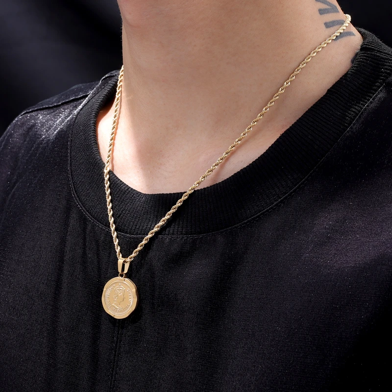 钛钢项链  法式轻奢金色麻花卫衣链吊坠时尚复古气质百搭情侣配饰