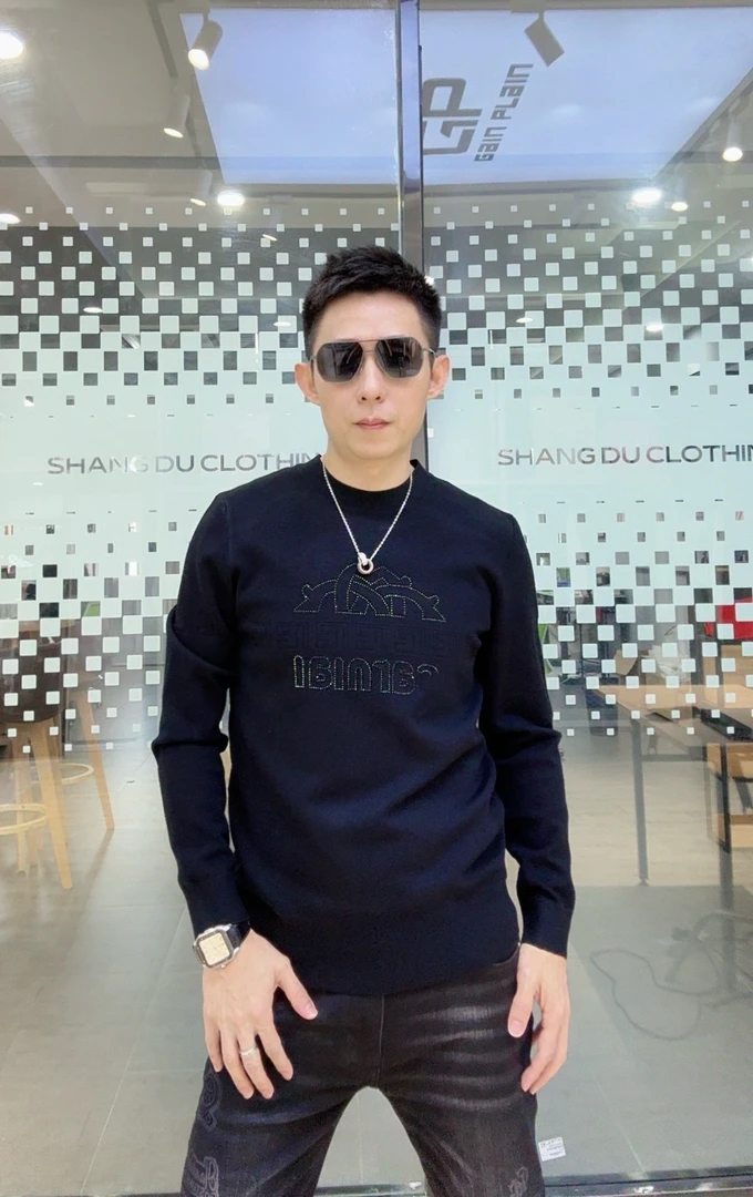 【商都】秋冬时尚薄款欧货针织羊毛潮流休闲百搭圆领AZ1445