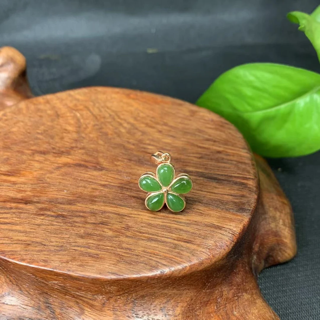 【山东玉石】000124和田碧玉五叶草吊坠   顺丰包邮多样性发其一