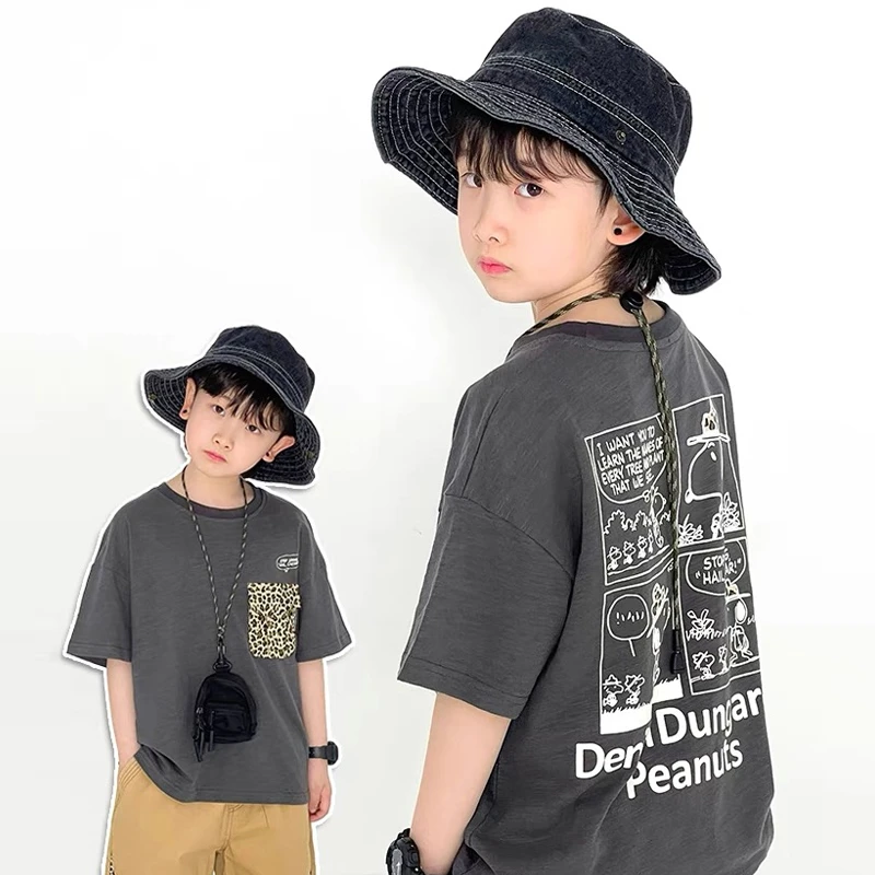 橘枳-潮版夏季童装圆领短袖打底衫洋气半袖炭灰色豹纹口袋印花T恤