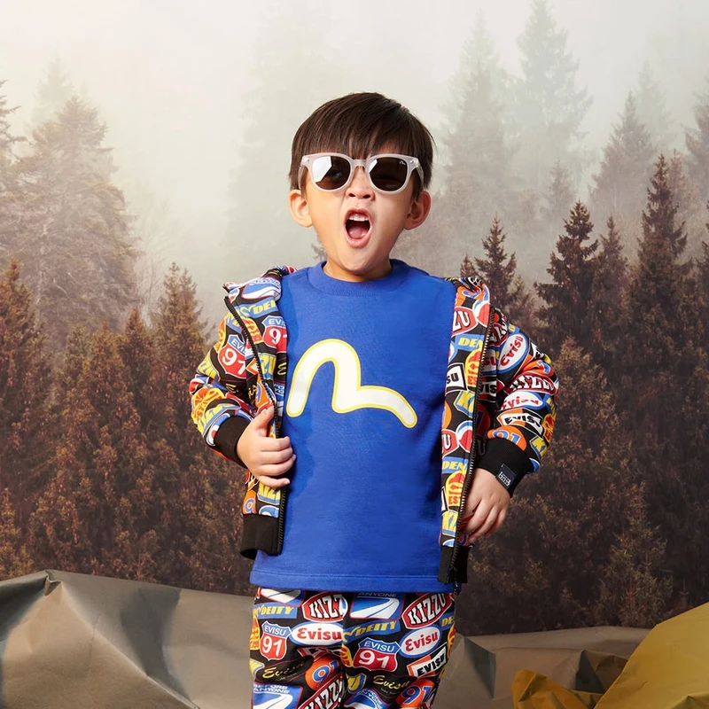 EVISUKIZZU童装满地徽章连帽卫衣2EAKZB3SW4516XXCT