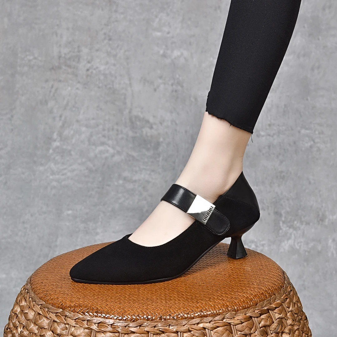 时尚舒适爆款单鞋女款羊皮一字带酒杯跟百搭夏季黑色软底尖头浅口