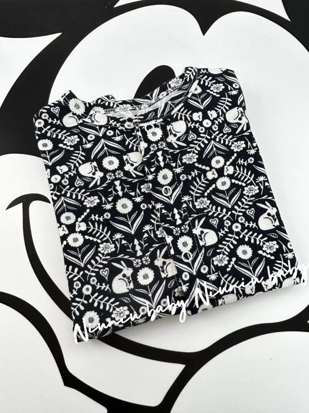 【黑白经典兔子花】 宝宝经典黑白兔子花色短袖短裤连体爬服短爬