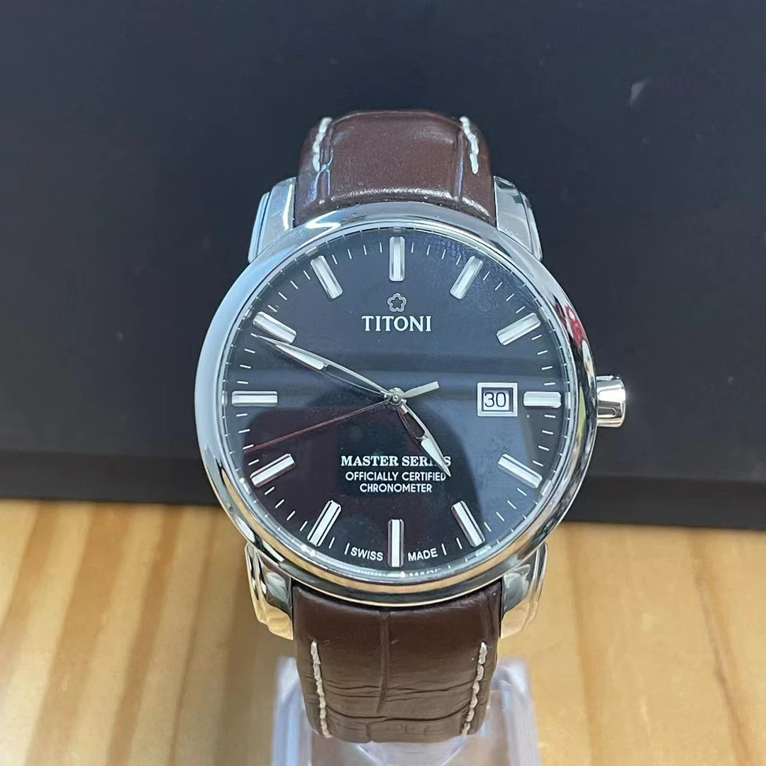 95新 Titoni/梅花 梅花男士机械表大师系41MM 83188 S-ST-577