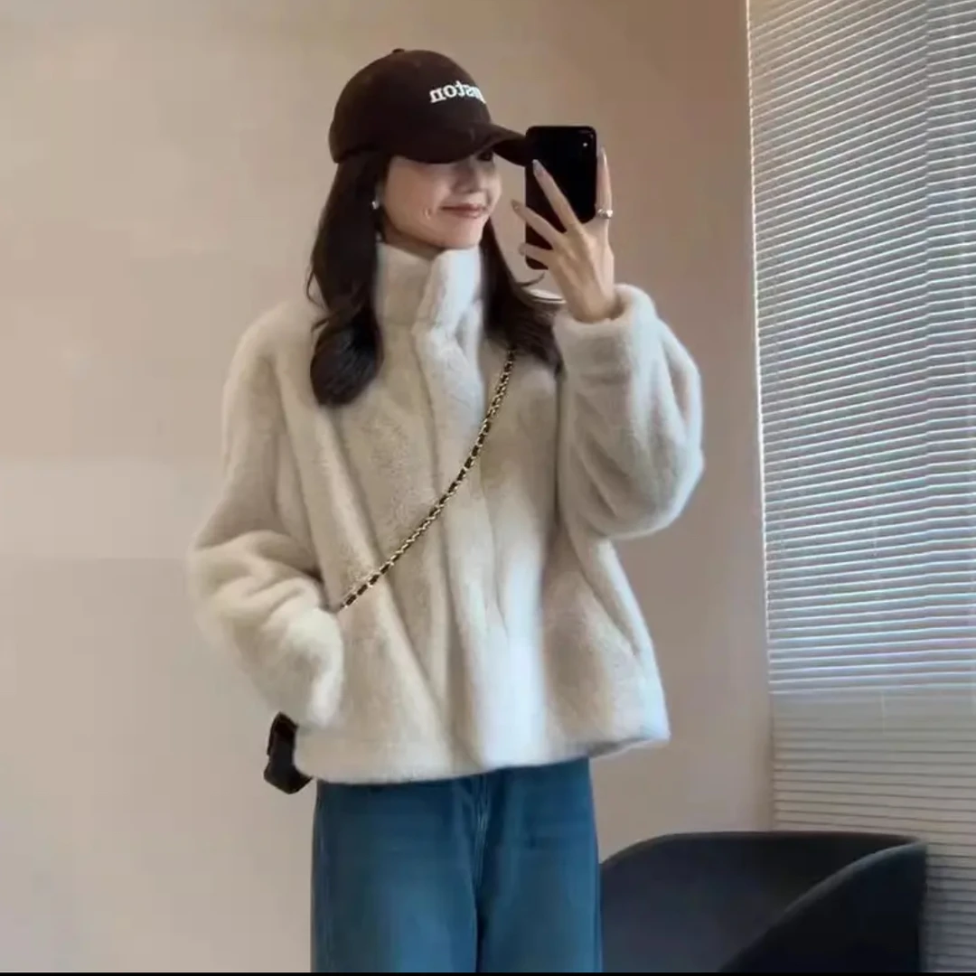 年轻款皮毛一体2023冬季加厚短款百搭立领水貂毛绒环保毛毛外套女