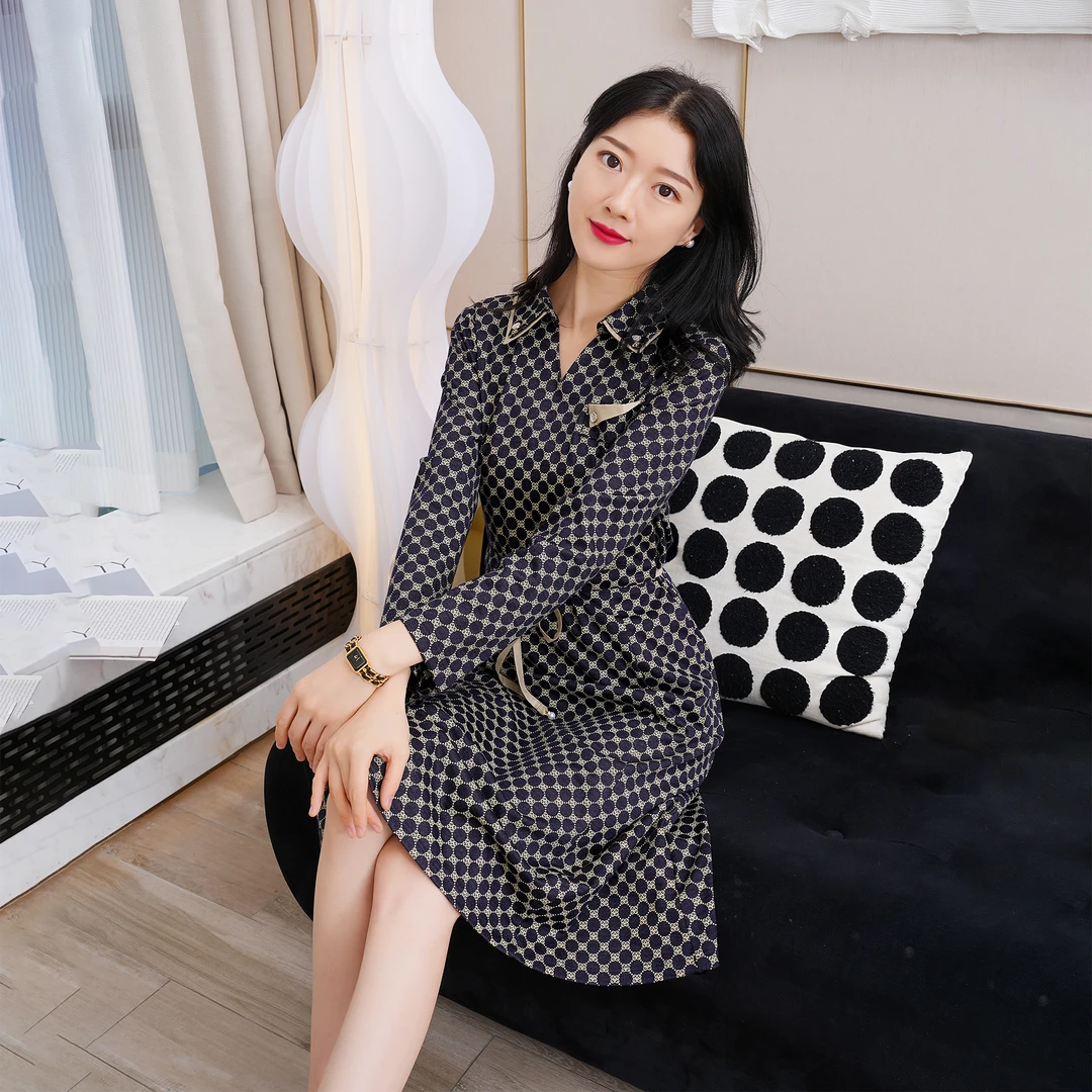 【秋款新款】韩版小众设计感时尚百搭印花连衣裙AQ2569 裙长98cm