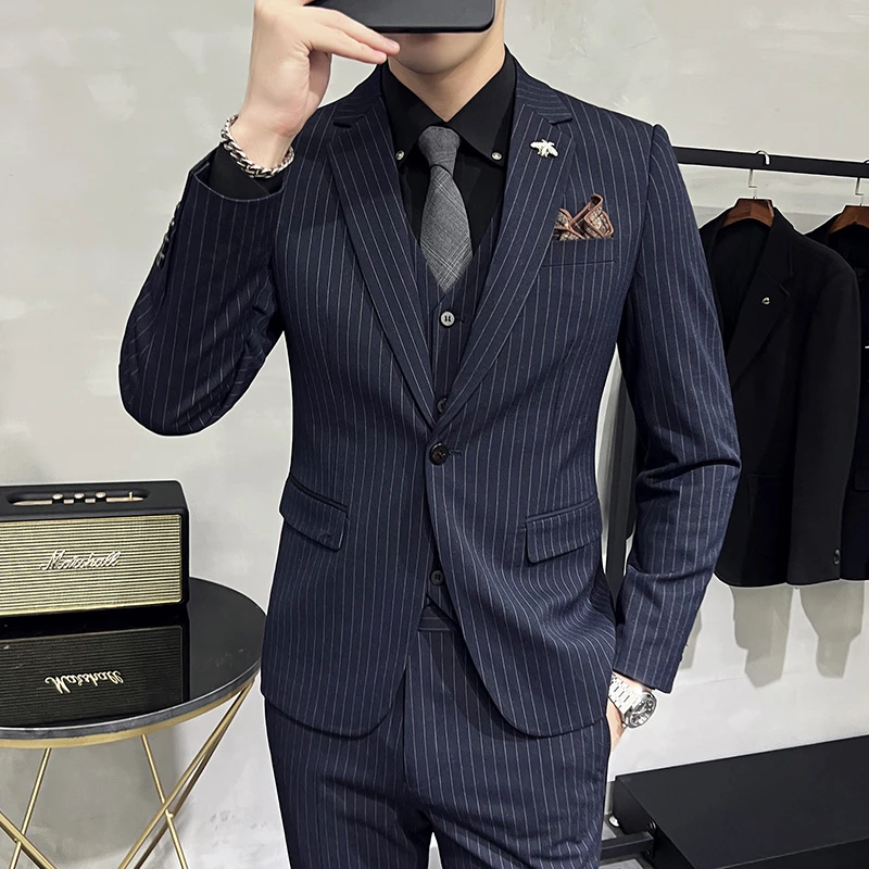 西服套装男条纹时尚青年婚礼百搭三件套条纹休闲商务西服套装
