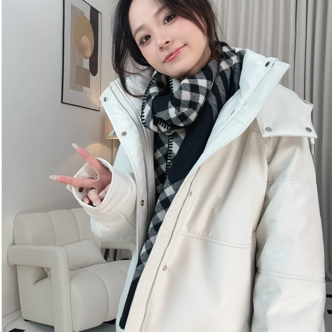 海宁冬季新款韩版网红时尚女装短款连帽羽绒服冬季加厚保暖外套