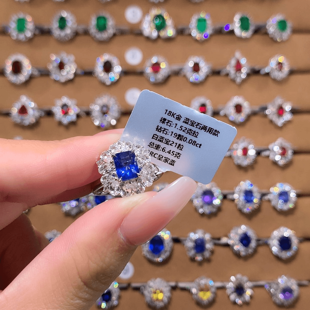 【闪购商品】蓝宝石戒指18K金镶嵌娜