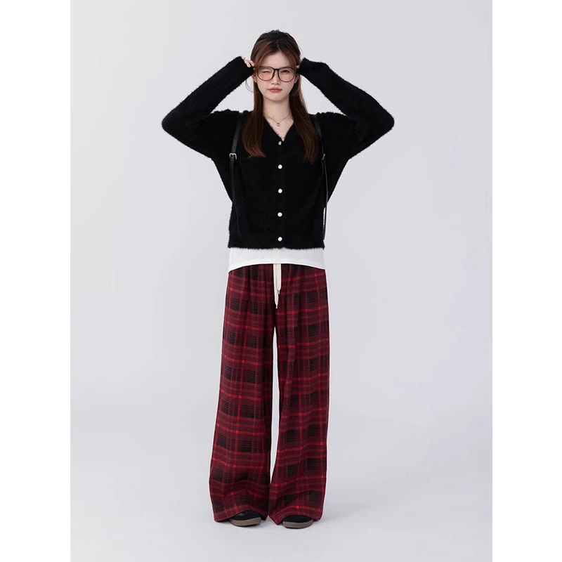 【羊城故事】黑色毛衣吊带休红色闲裤慵懒风时尚三件套Y2394HJ012