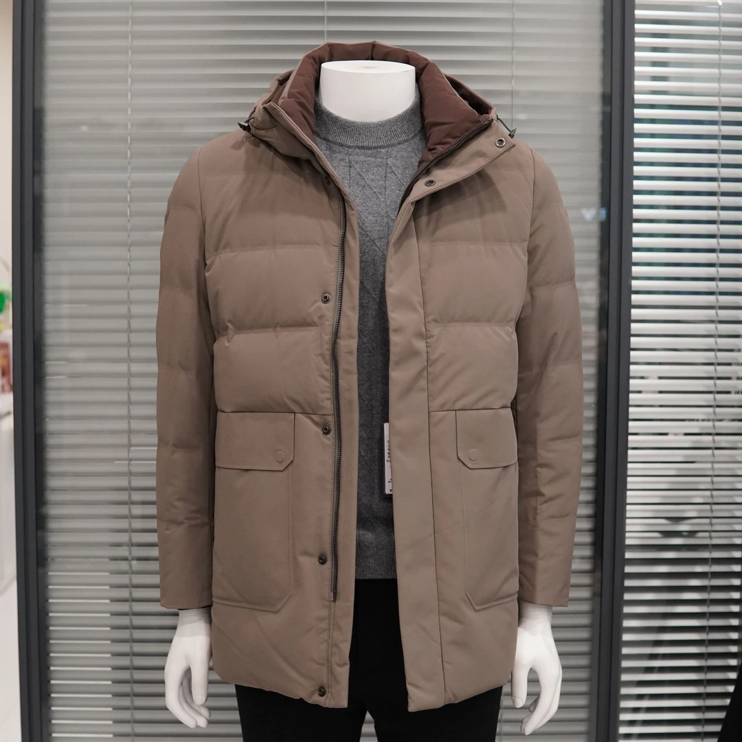 飒沃DY9670 卡其色羽绒服