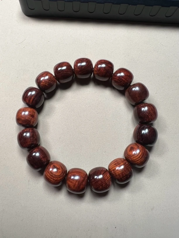 海南黄花梨1.2x1.3水波纹