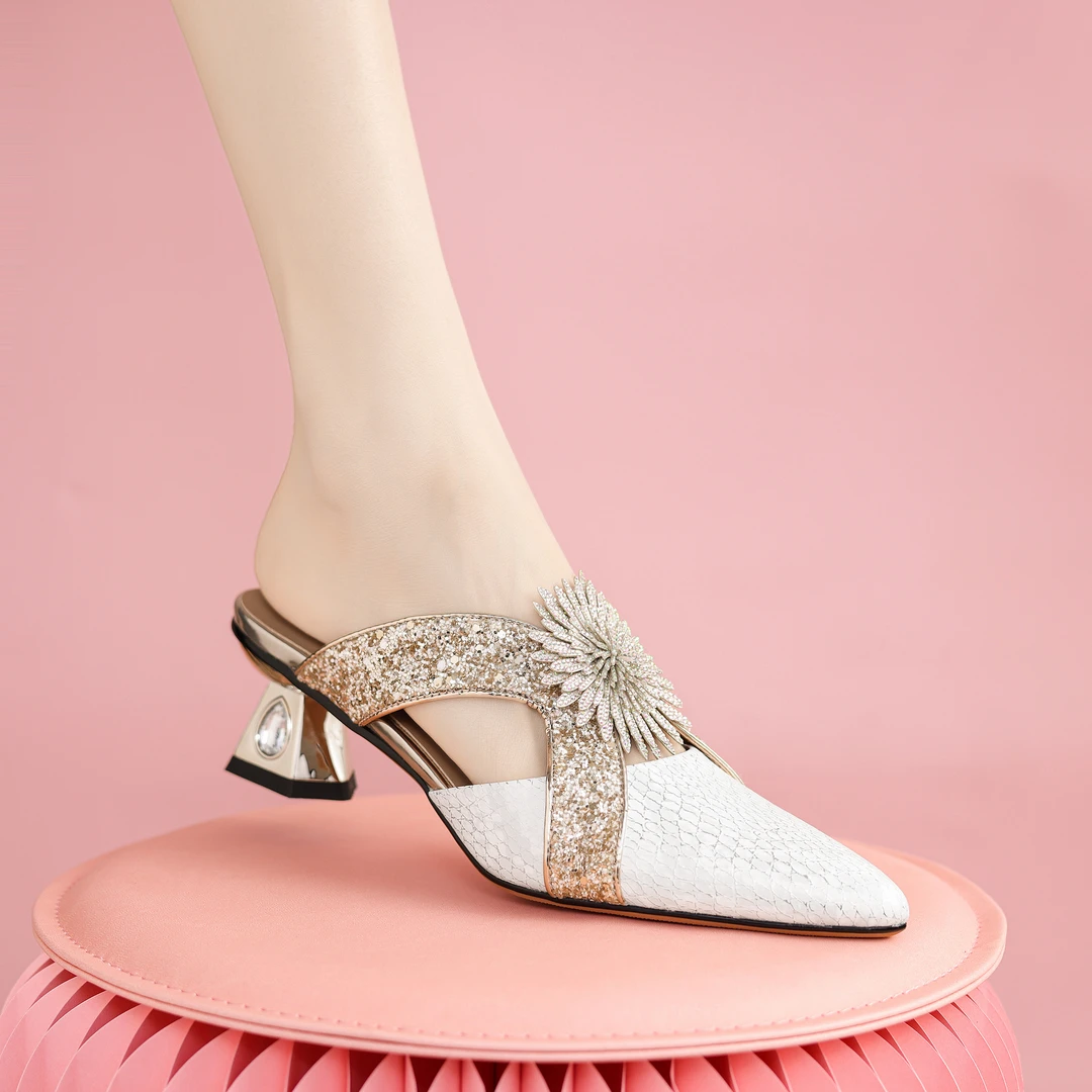 百搭凉拖鞋时尚半拖银色高跟平底尖头凉拖夏季休闲白色x10-r2230