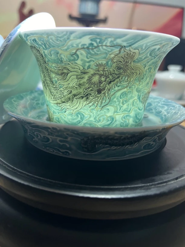 景德镇青花陶瓷墨绿霸王龙防烫斗彩三才盖碗
