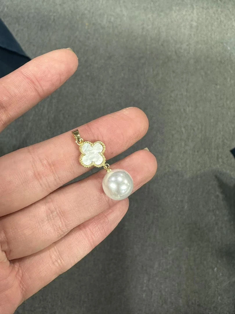 小雨专享【珍藏级】强珠光冷光白吊坠