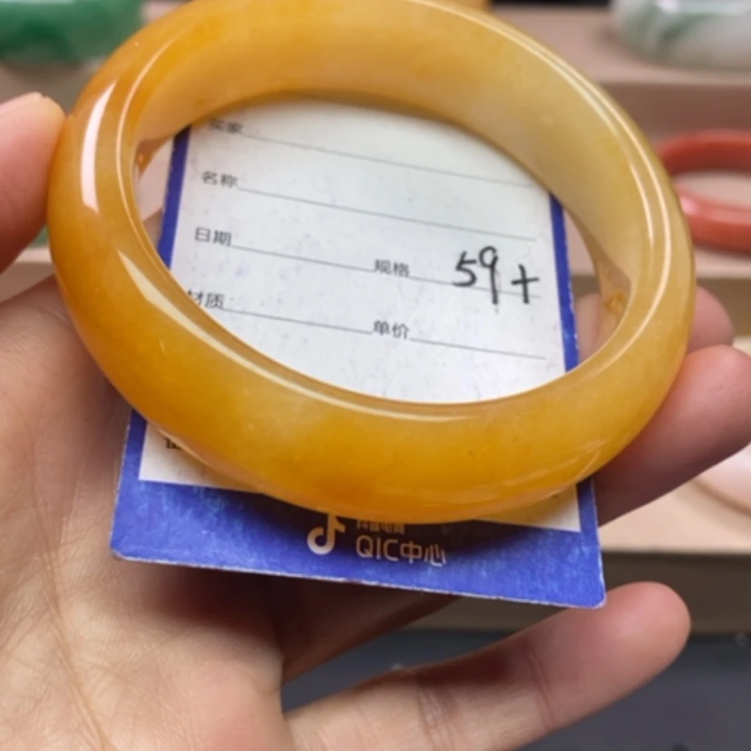 【闪购商品】石英质玉手镯未镶嵌