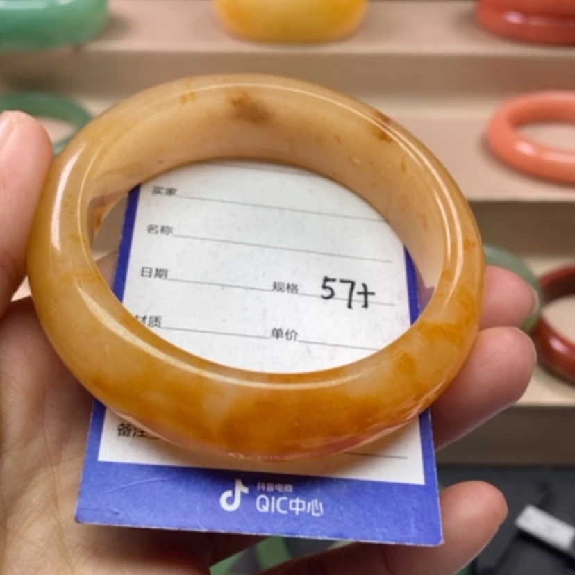 【闪购商品】石英质玉手镯未镶嵌
