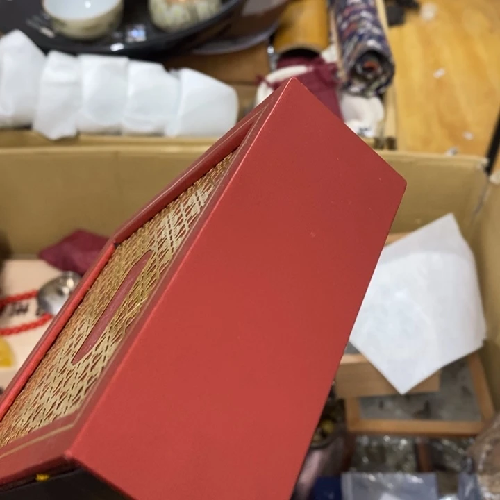 瓷片瓷盘哈哈哈哈哈哈