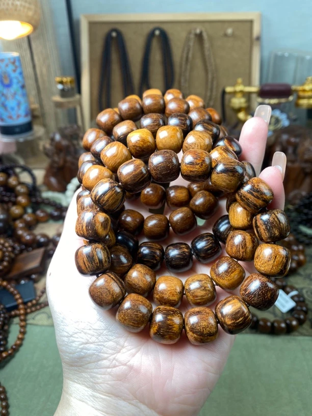 巴布亚贡木老型单圈福利手串多样性发其一（169）